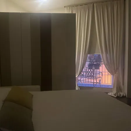 Alojamento de Acomodação e Pequeno-almoço Cinquecento Barcellona-Pozzo di Gotto